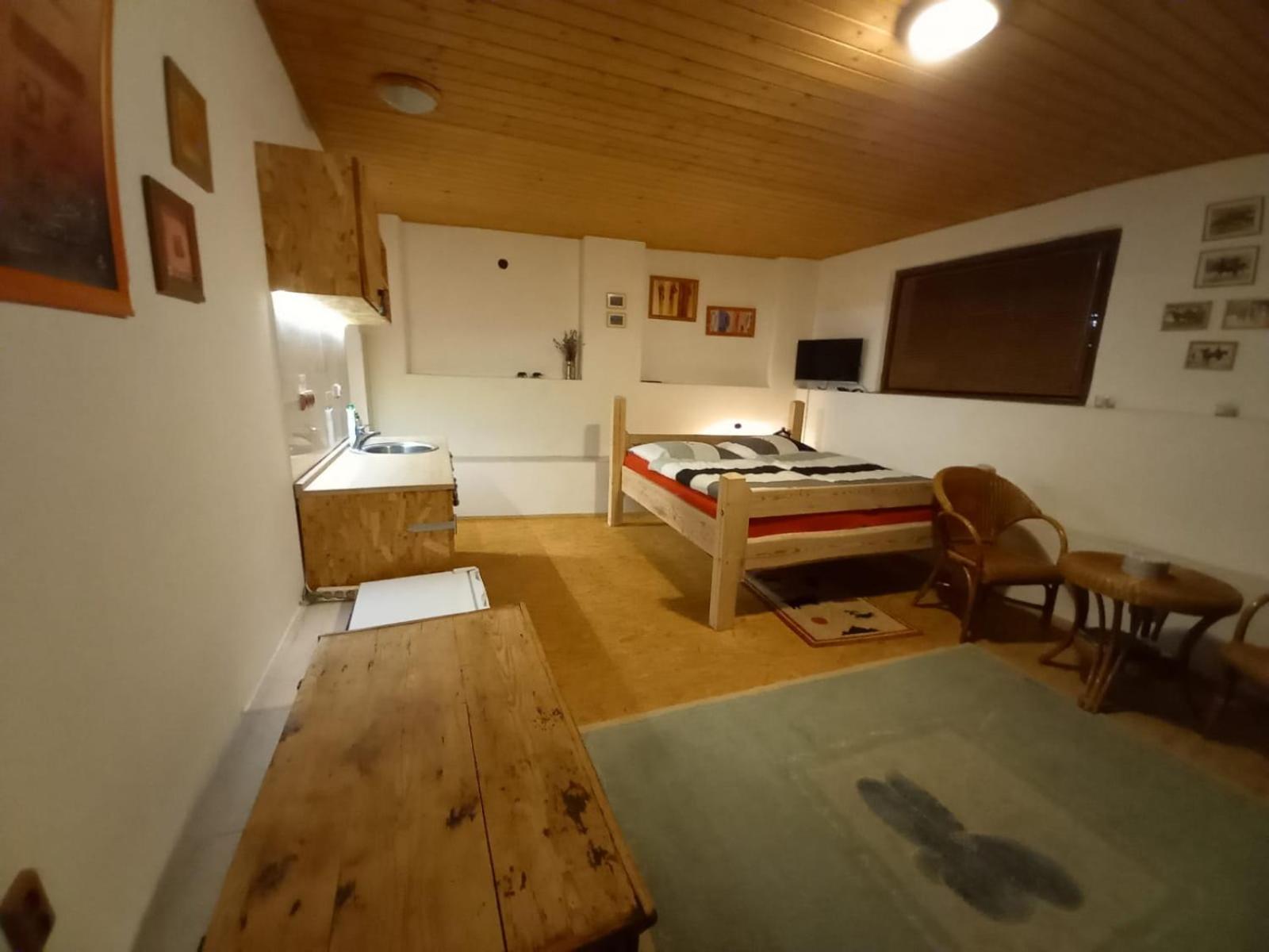 Letni Domek, Kone, Lezecka Stena, Fitness, Nove I Moznost Spani Nad Hlavami Koni!!! Apartamento